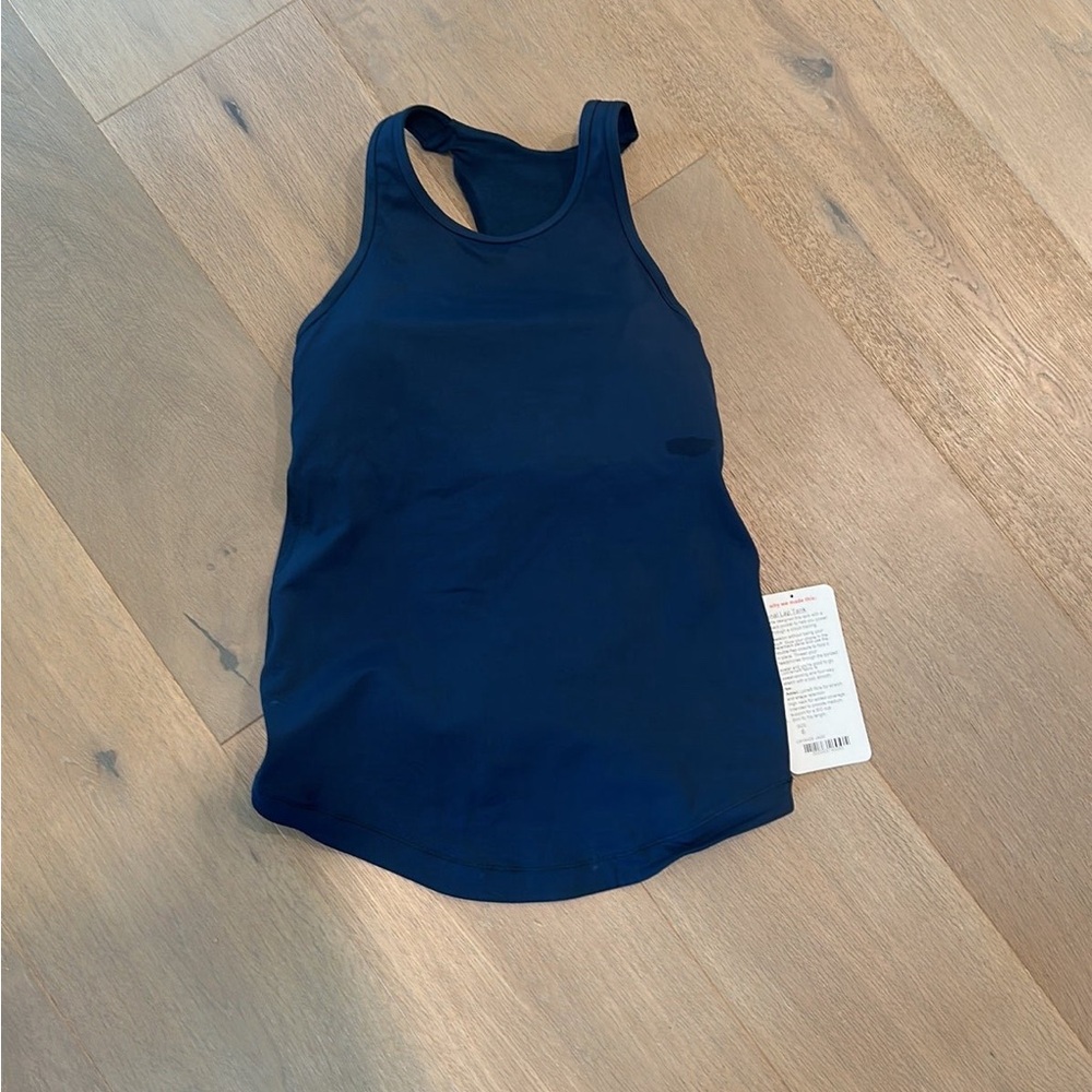 **sold** Brand New Lululemon Top, Size 6